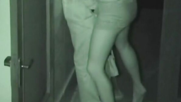 ஒரு பெரும்பாலான xnxx குறிப்பிட்ட திட்டத்திற்காக, ஆண் செம்பருத்தியை உடலுறவு கொள்ள வற்புறுத்துகிறான்