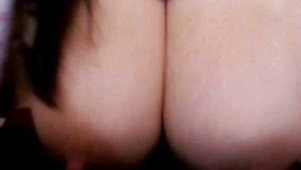 ஒரு அழகான பொம்மை தமிழ் நிர்வாண நீல படம் தன் தோழியின் புண்டையை மகிழ்வித்தது