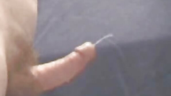 ஜூசி இளம் திறந்த கவர்ச்சி படம் in ஆங்கிலம் பெண் இளஞ்சிவப்பு புஸ்ஸி பரவுகிறது