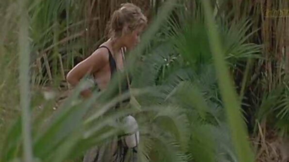 விடுவிக்கப்பட்ட லெஸ்பியன் படுக்கையில் இருந்த தமிழ் செக்ஸ் படங்கள் ஒரு மனிதனுக்கு தன்னைக் கொடுத்தார்