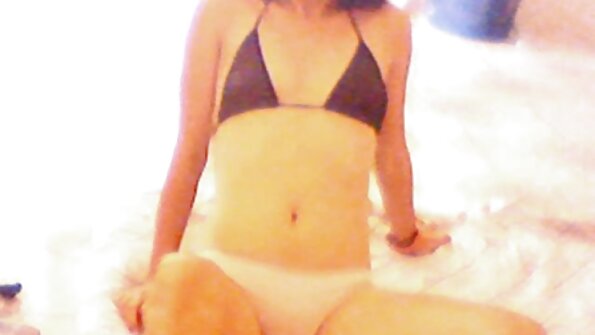 ஹாஸ்டலில் அழகிகள் மற்றும் ஜோக்குகள் செக்ஸ் ஆங்கிலம் film bf செக்ஸ் பார்ட்டி நடத்தினர்