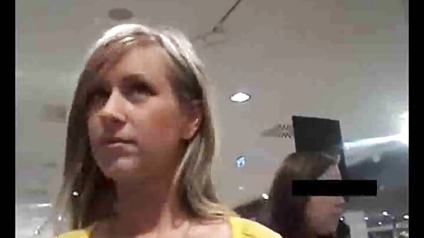 அவநம்பிக்கையான இல்லத்தரசிகள் தமிழ் பெண்கள் செக்ஸ் ஒரு பையனை இரண்டு பேருக்கு வாடகைக்கு எடுத்தனர்