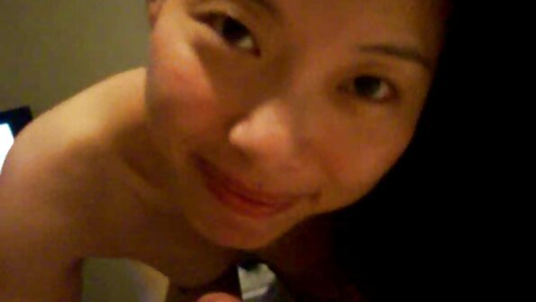 மசாஜ் செய்யும் போது ஆங்கிலம் அம்மா மகன் செக்ஸ் சூடாகவும் நிர்வாணமாகவும் லெஸ்பியன் உடலுறவில் ஈடுபட்டார்