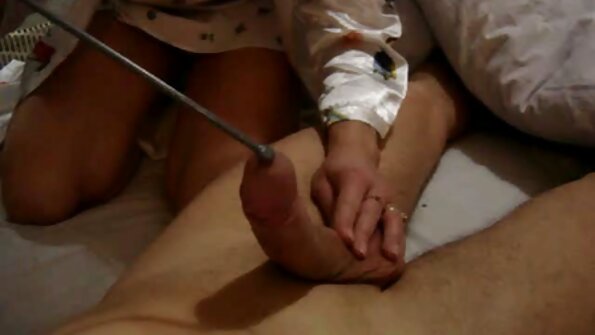 விசிட்டிங் ஸ்லட் அவள் தோழியின் கணவனால் படுக்கையில் புணர்ந்தாள் தமிழ் கவர்ச்சி படம் நீல