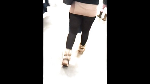 ஒரு காஸ்டிங்கில் கலந்துகொண்டு, திறமையான தமிழ் கவர்ச்சி hindi டிக் கொண்டு புஸ்ஸிக்கு புஸ்ஸி கொடுக்கிறார்