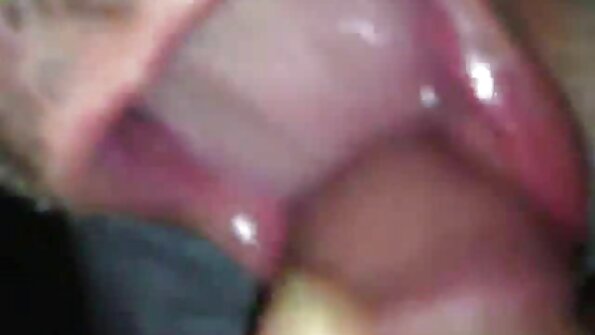 பெண்கள் தங்கள் யோனிகளை துன்புறுத்துகிறார்கள் மற்றும் தமிழ் செக்ஸ் கைப்பிடி செய்கிறார்கள்