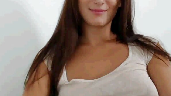 இரண்டு பையன்கள் டேப்பால் கட்டப்பட்டு ஒரு வேசியை தமிழ் செக்ஸ் புணர்ந்தனர்