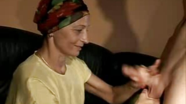 நம்பிக்கையான ஆண் ஆங்கிலம் மாமியின் xxx இரண்டு அழகிகளை புணர்ந்தான்