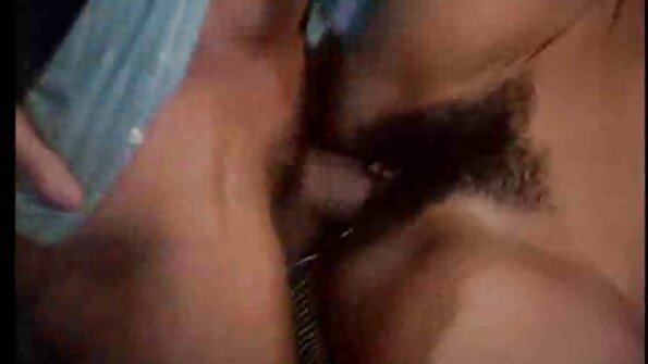 டிஸ்கோவில் ஆங்கிலம் மாமியின் கவர்ச்சி படம் நேர்த்தியான பொன்னிறம் புணர்ந்தது