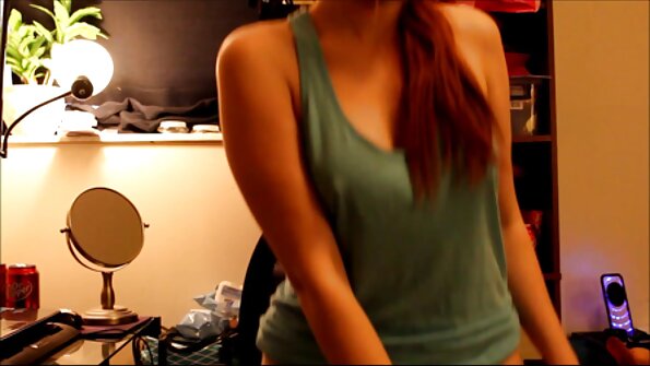 கவலையற்ற குஞ்சுகள் ஸ்ட்ரிப்பர்களுடன் ஃபக் தமிழ் படம் bp செக்ஸ்