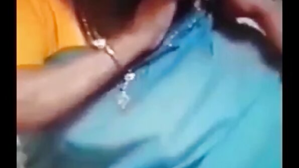 ஒரு தமிழ் கவர்ச்சி hd டிக் மீது இரண்டு தோழிகள் தங்கள் புஸ்ஸிகளுடன் குதித்தனர்