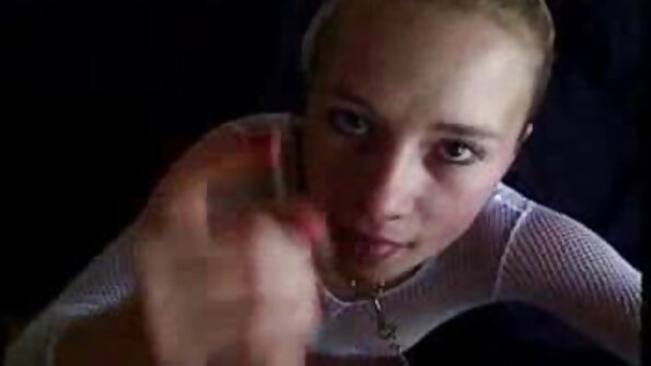 பம்ப் அப் கவ்பாய் மாமியின் கவர்ச்சி ஆங்கிலம் film நாட்டில் பொன்னிற வரவு