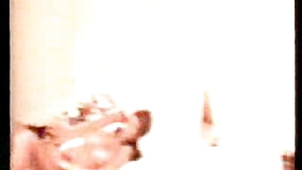 கனா கவர்ச்சி படத்தை in ஆங்கிலம் தனது தீவிர டிக் மூலம் சவரம் செய்யப்படாத ஒரு பெண்ணை ஃபக் செய்கிறார்